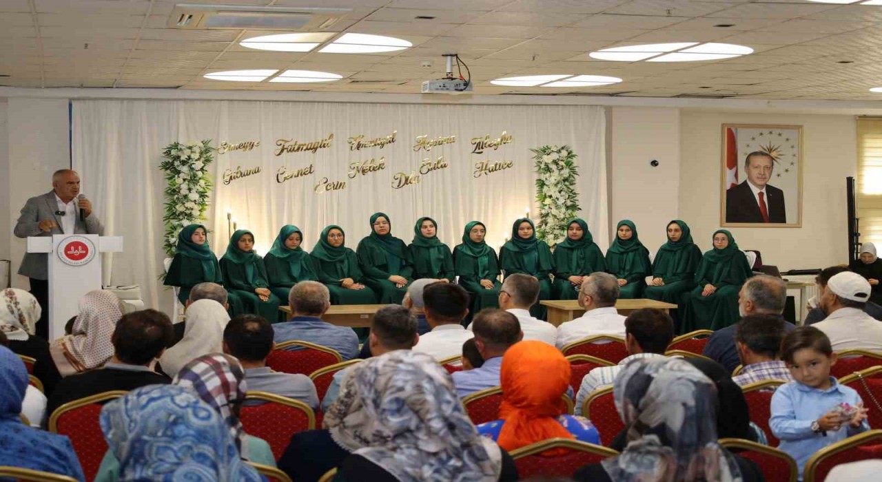 Yahyalıda 12 hafız için gurur günü