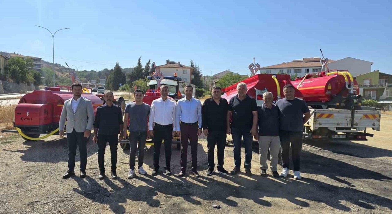 Yangın söndürme tankerleri köylere teslim edildi