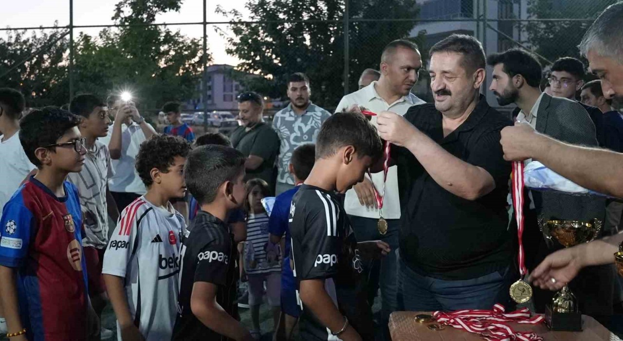 Yaz Kuran kursları arası futbol turnuvasında final heyecanı