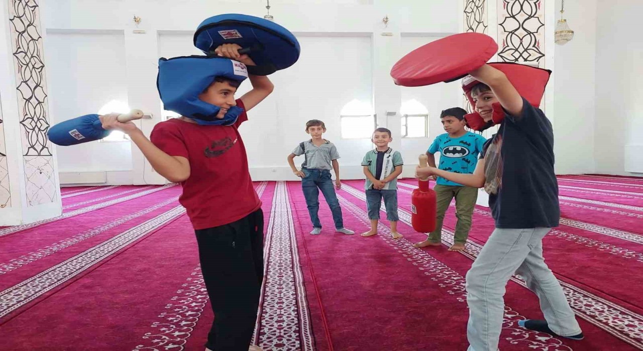 Yaz Kuran kursu, renkli etkinliklerle sona erdi