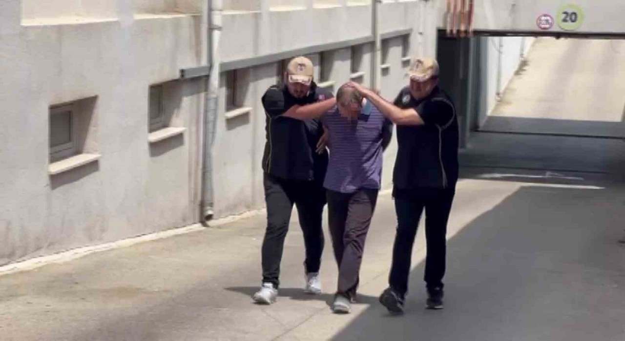 Yıllardır aranan 3 FETÖcü Adanada yakalandı