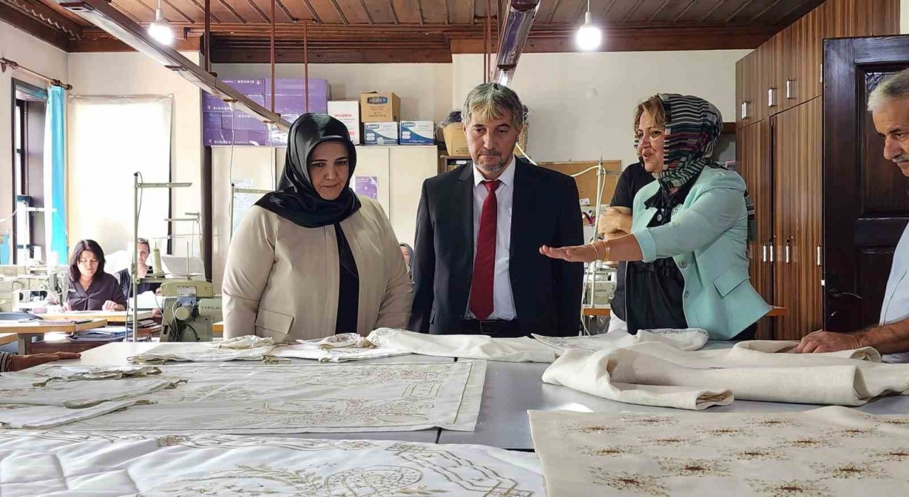 Yılmaz, Olgunlaşma Enstitüsünü ziyaret etti