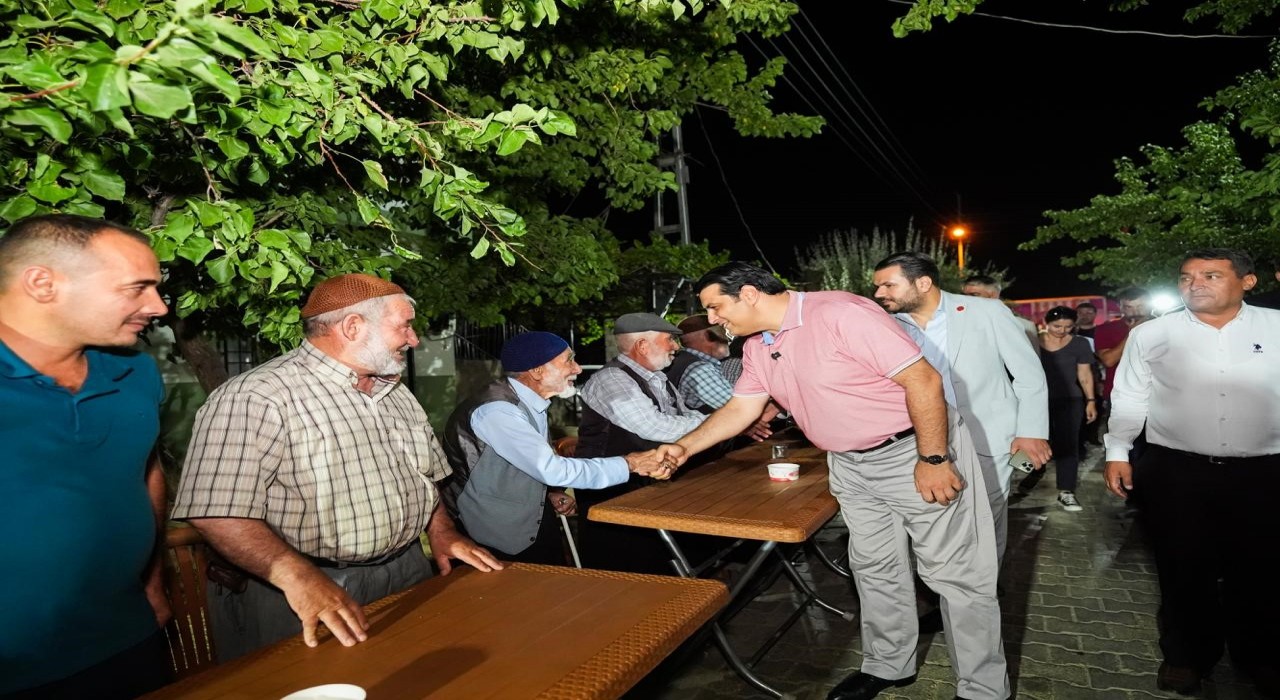 Yılmaza sürpriz karşılama