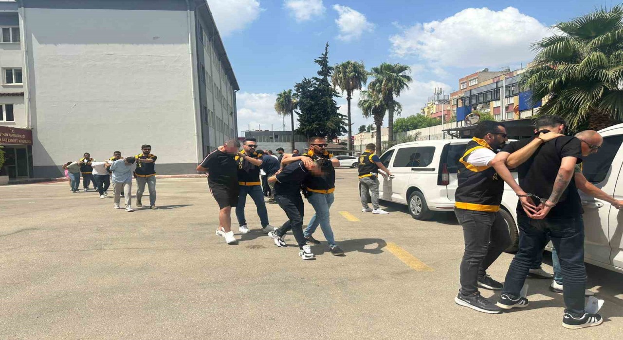 Yüksek kazanç vaadiyle dolandırıcılık polise takıldı: 8 tutuklama