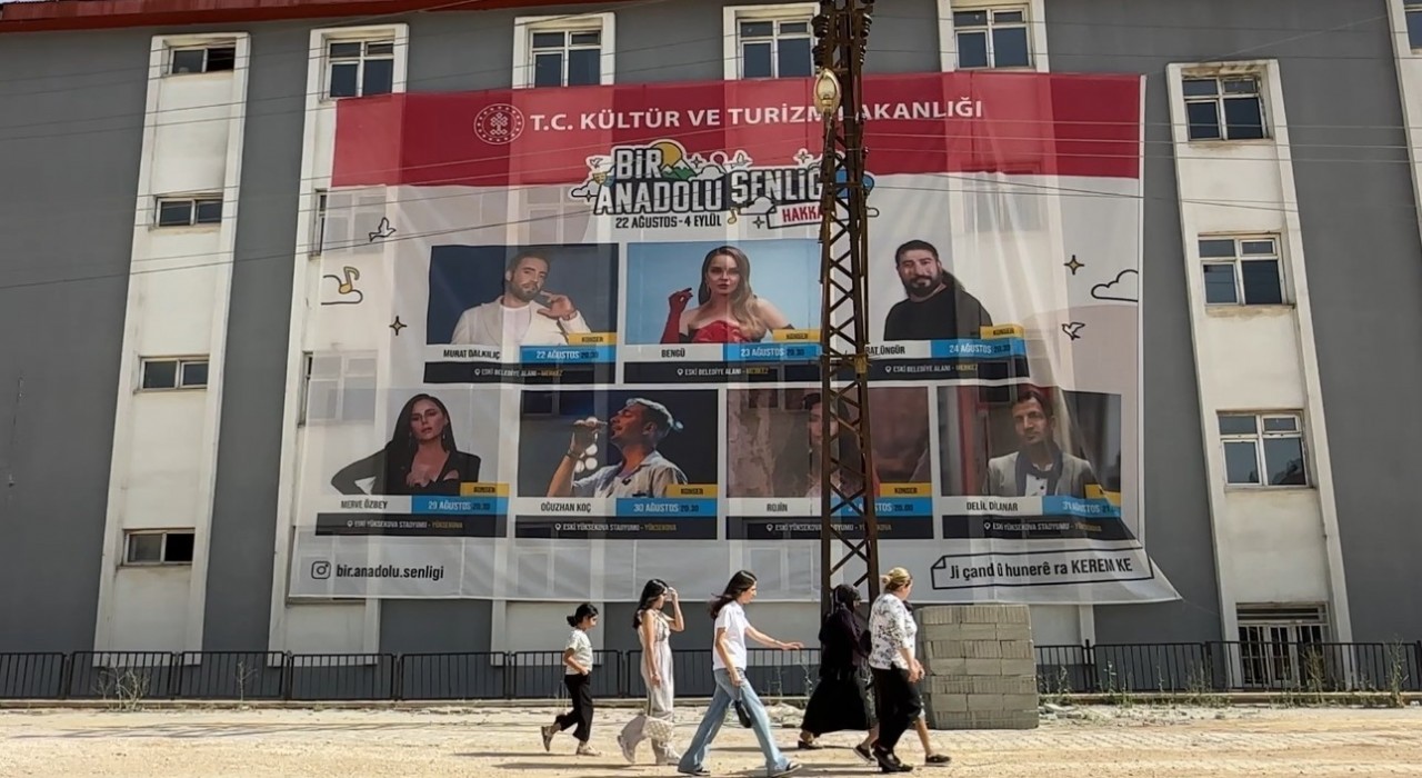 Yüksekova Bir Anadolu Şenliği etkinliklerine hazırlanıyor