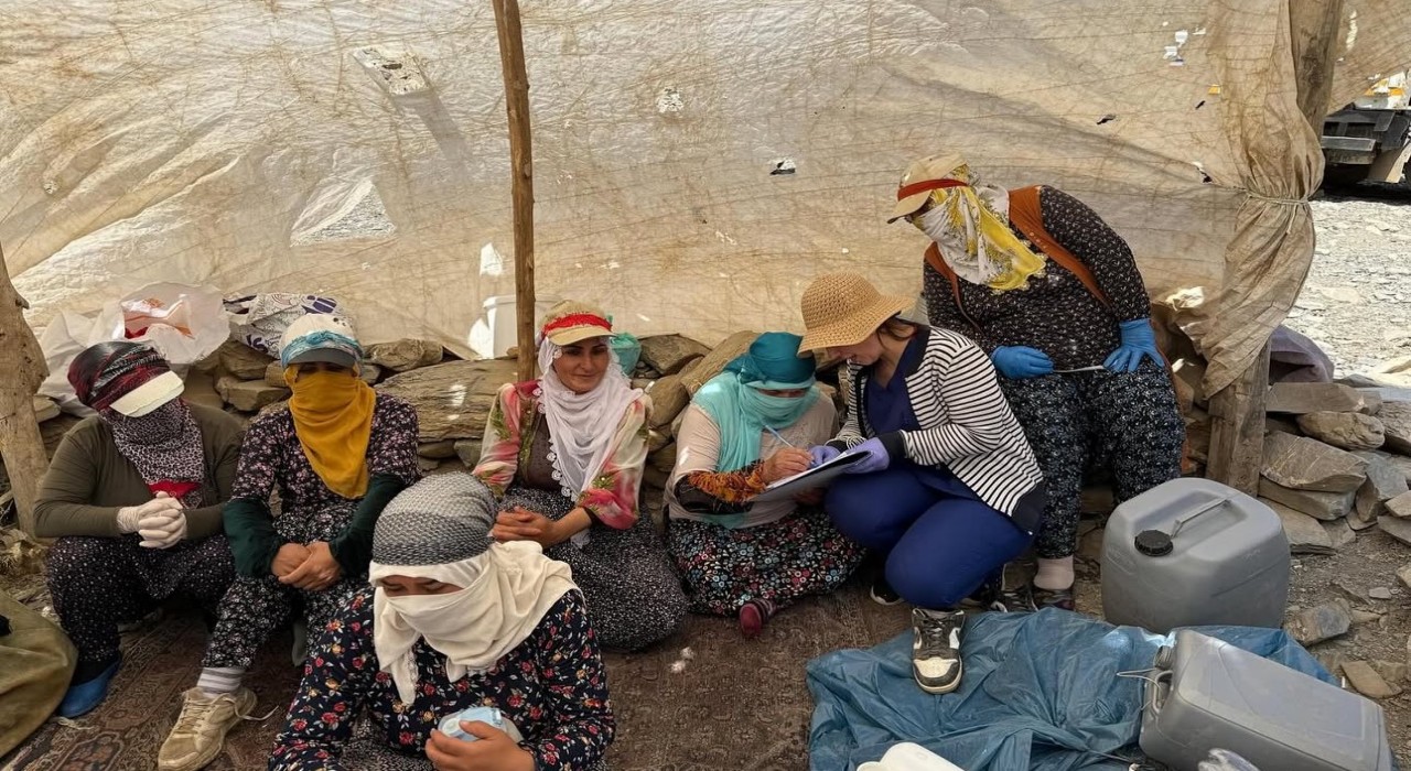 Yüksekovada berivanlara süt hijyeni eğitimi verildi