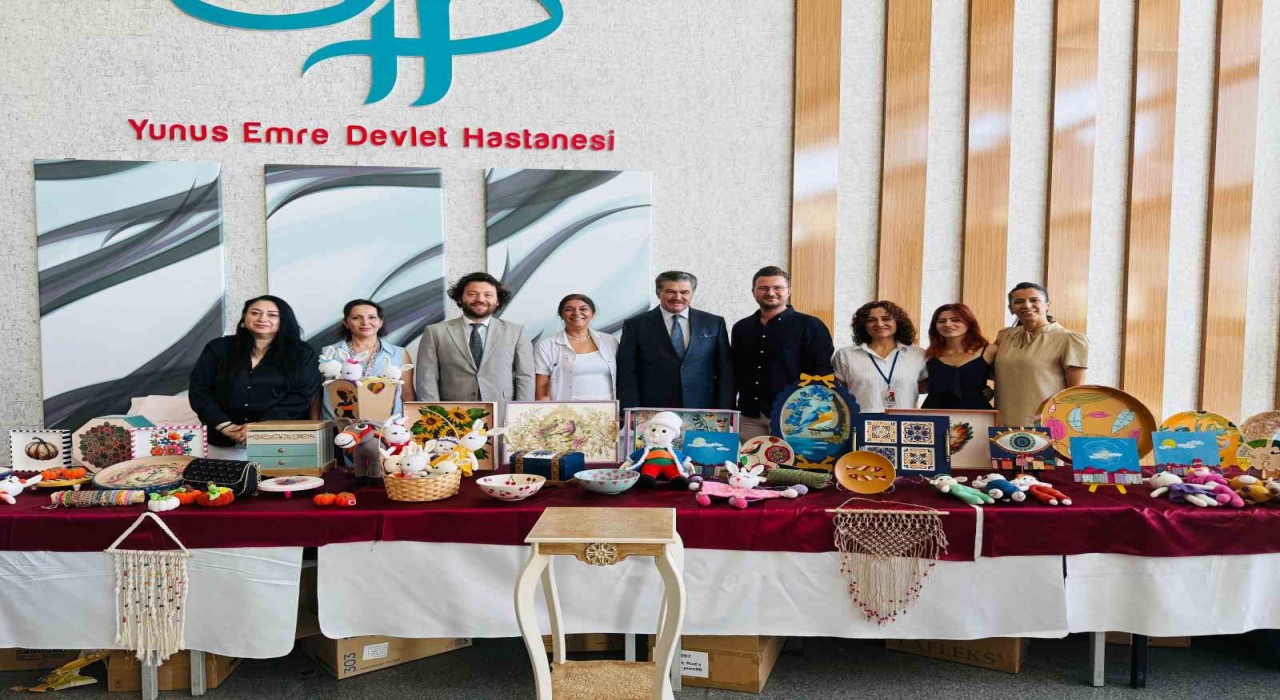 Yunus Emre Devlet Hastanesinde Geleneksel El Sanatları Sergisi açıldı