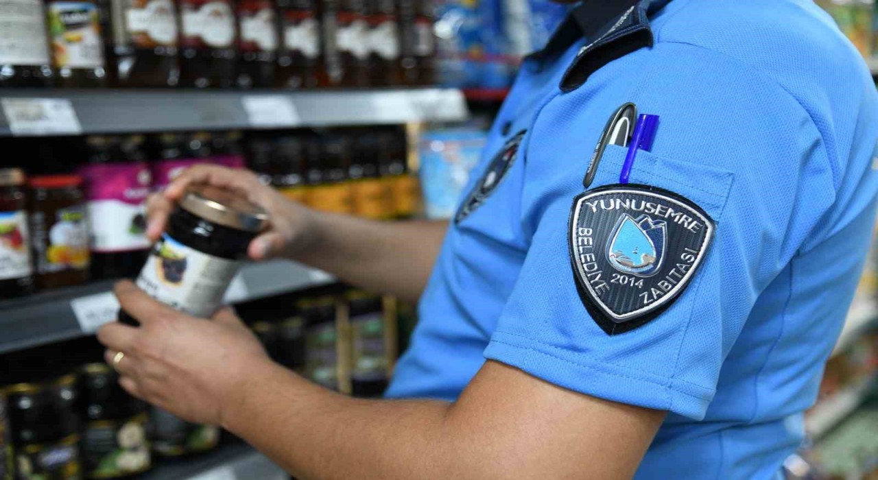 Yunusemrede market ve fırınlara denetim