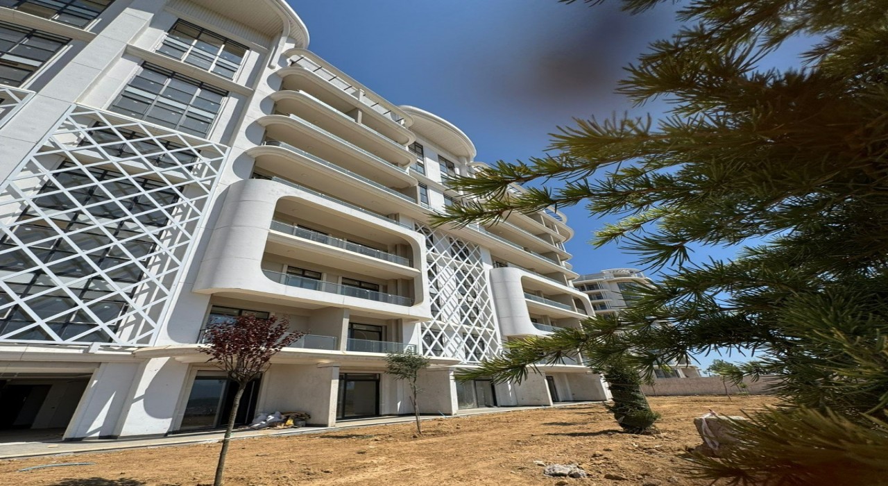 Zeray Dora Hillde teslim heyecanı başlıyor