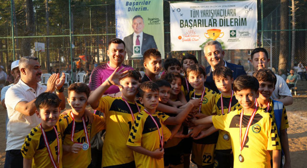 Zorkun Yaylası Çocuk Şenliği’nde Futbol Coşkusu
