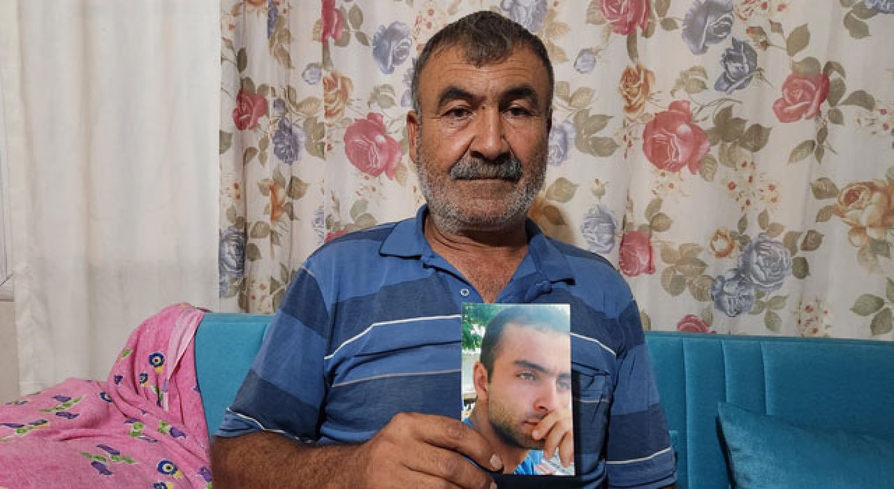 13 Yıldır Çözülemeyen Sır: “Oğlumun Katili Elini Kolunu Sallaya Sallaya Geziyor”