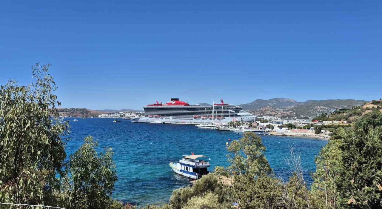 2 bin 521 yolcuyla Bodruma geldi