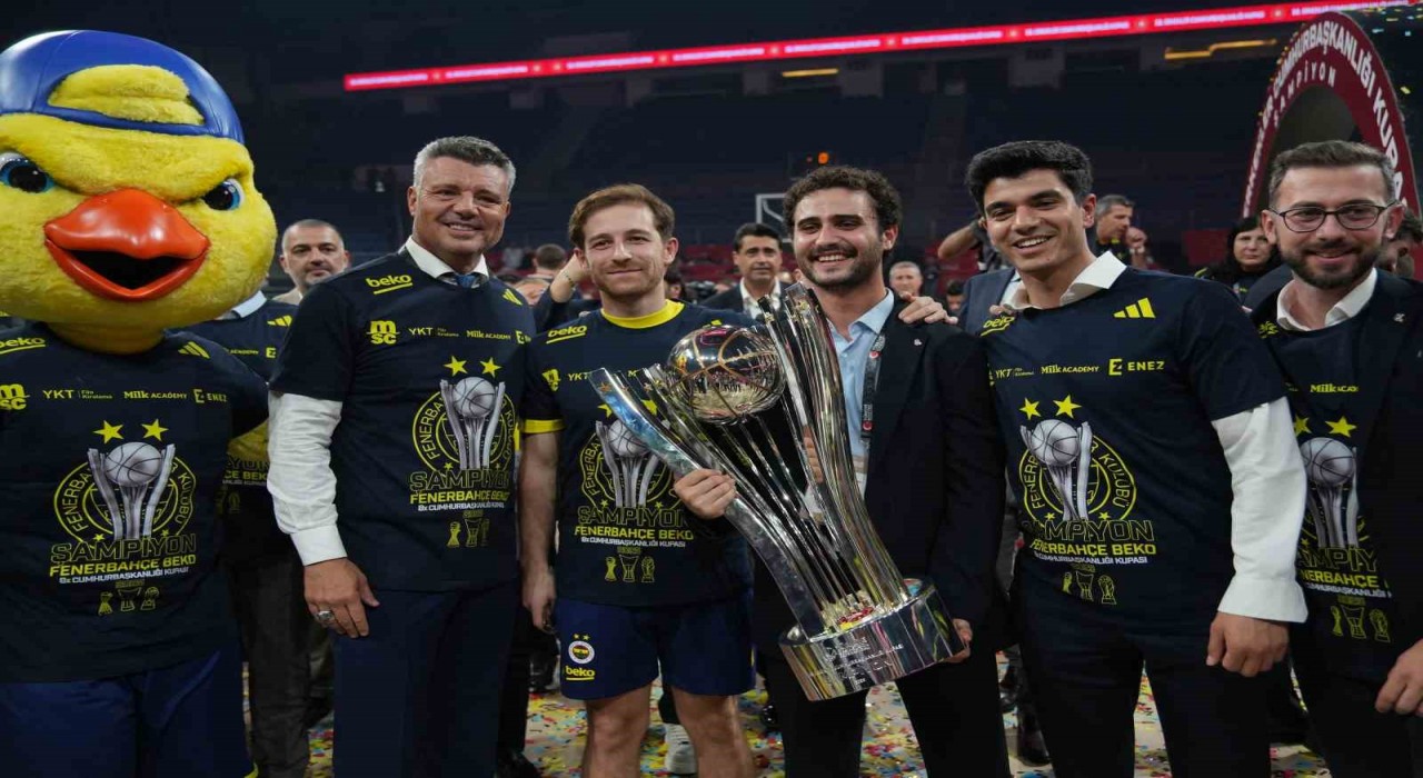 38. Erkekler Cumhurbaşkanlığı Kupasında zafer Fenerbahçenin