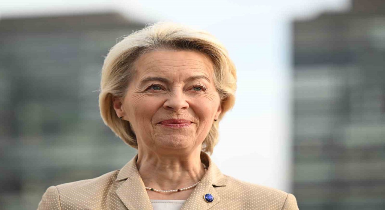 AB Komisyonu Başkanı Ursula von der Leyen: Hava sahamıza izinsiz giren savaş uçağını düşürme seçeneği masada