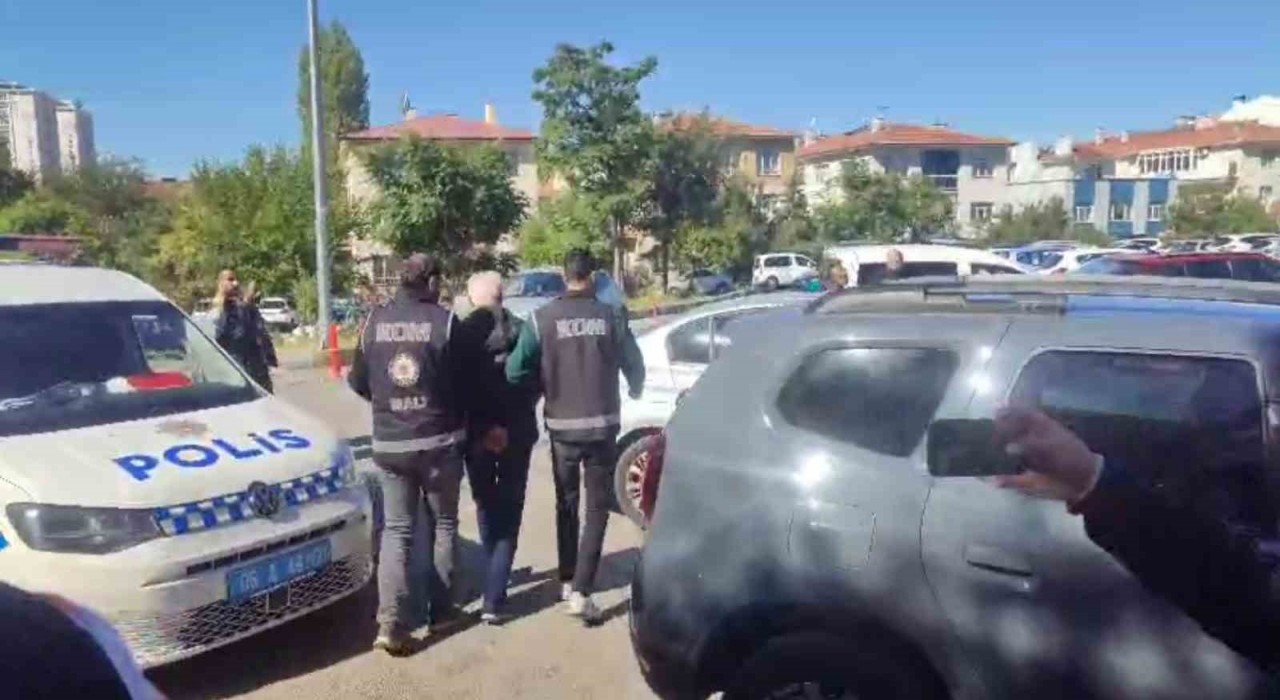 ABBye yönelik yürütülen soruşturmada gözaltına alınanlar sağlık kontrolünden geçirilmeye başlandı