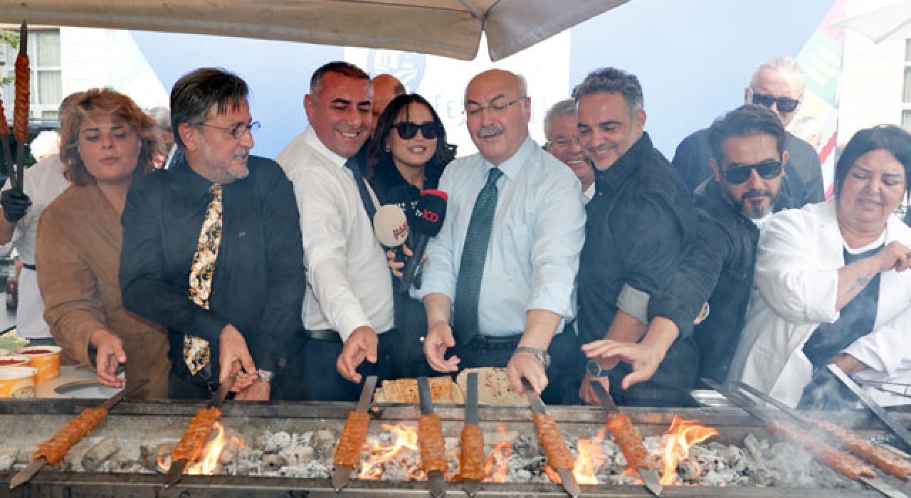 Adana Lezzet Festivali Tanıtıldı: “Adana’ya Gelin, Ciğerimizi Yiyin”