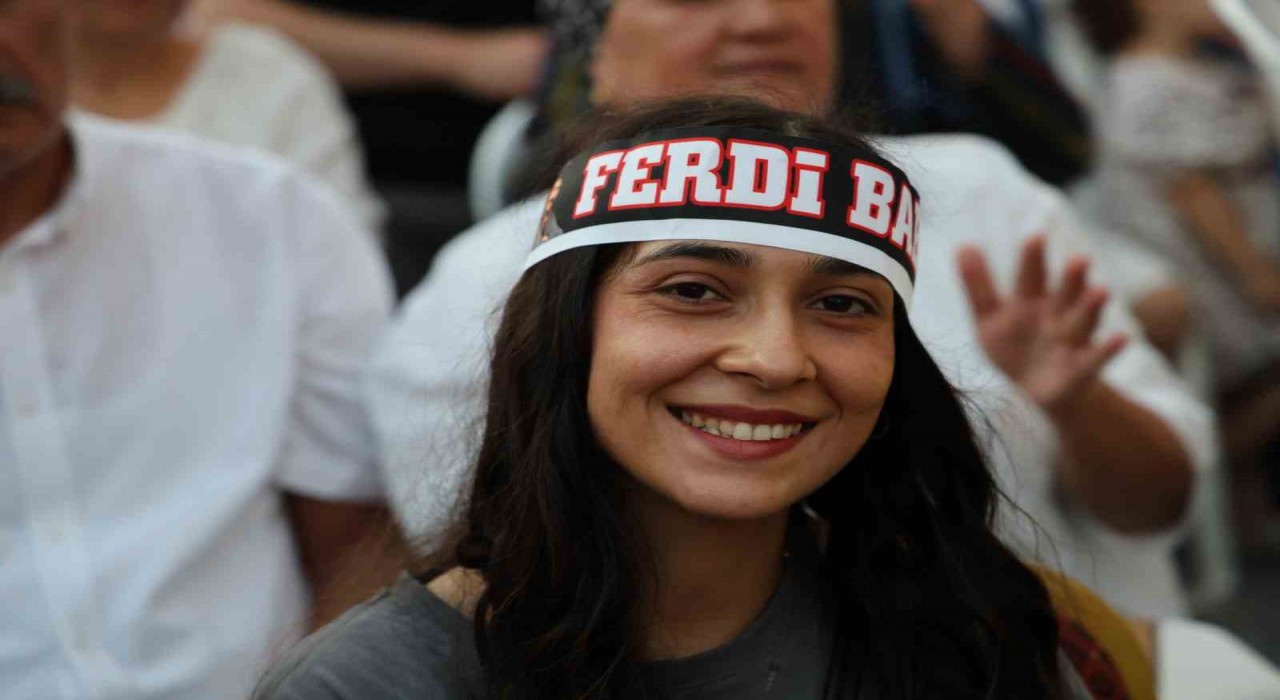 Adanada Ferdi Tayfur Müzesi açıldı