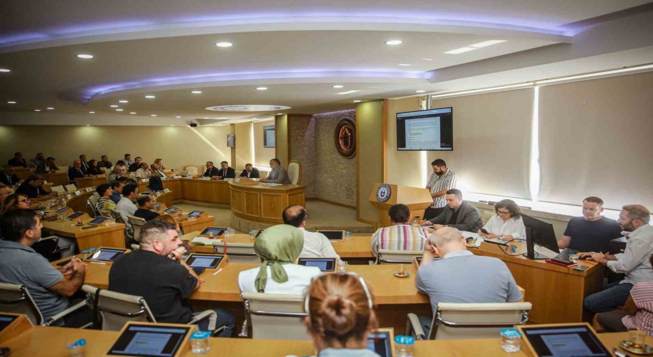 ADÜde akademik yıl hazırlıkları görüşüldü