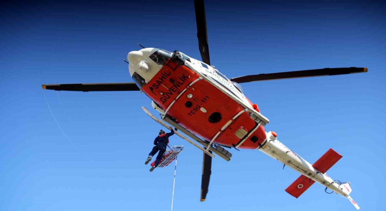 AFADdan helikopter destekli gerçeği aratmayan tatbikat