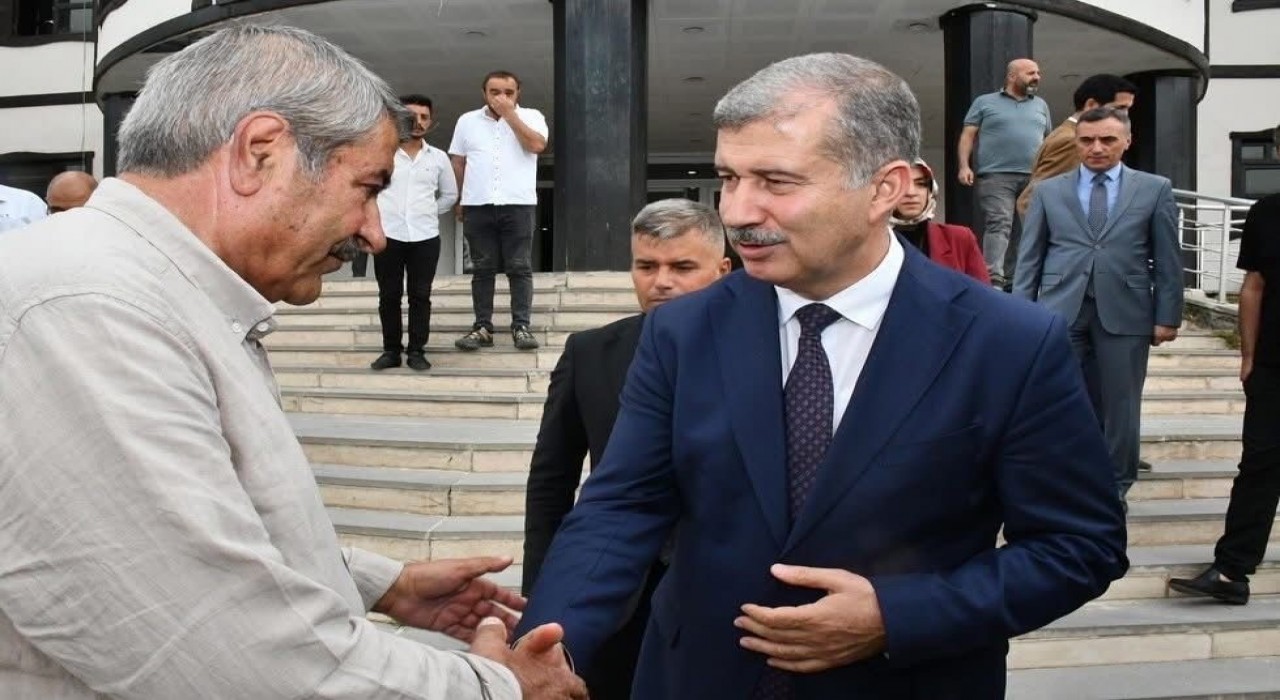 Ağrı İbrahim Çeçen Üniversitesi Rektörü Patnosta