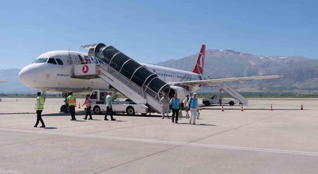 Ağustos ayında Erzincan Yıldırım Akbulut Havalimanında 53 bin 144 yolcuya hizmet verildi