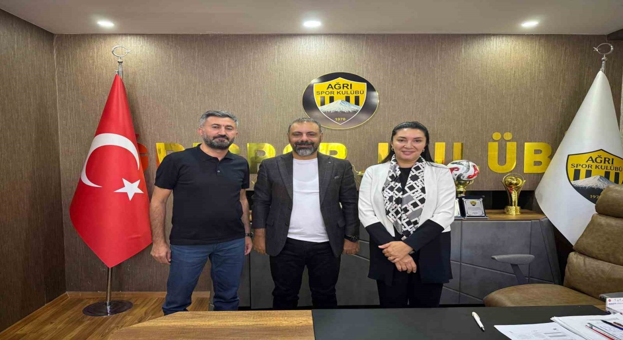 AK Parti Ağrı İl Başkanı İlhami Yıldız: Ağrı Sporumuzun her zaman yanındayız