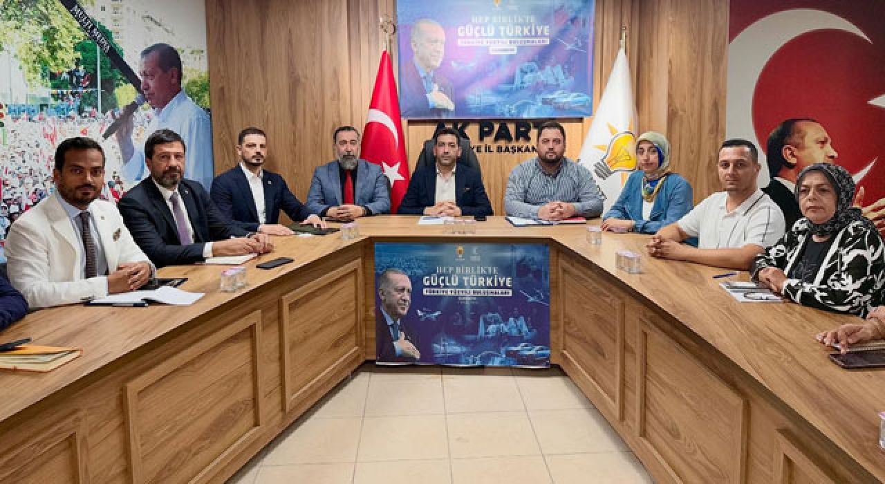 AK Parti Osmaniye’de Haftalık Toplantı Gerçekleştirildi