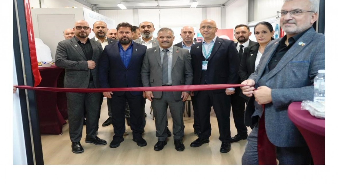 AKİB Hollanda Ofisini açtı