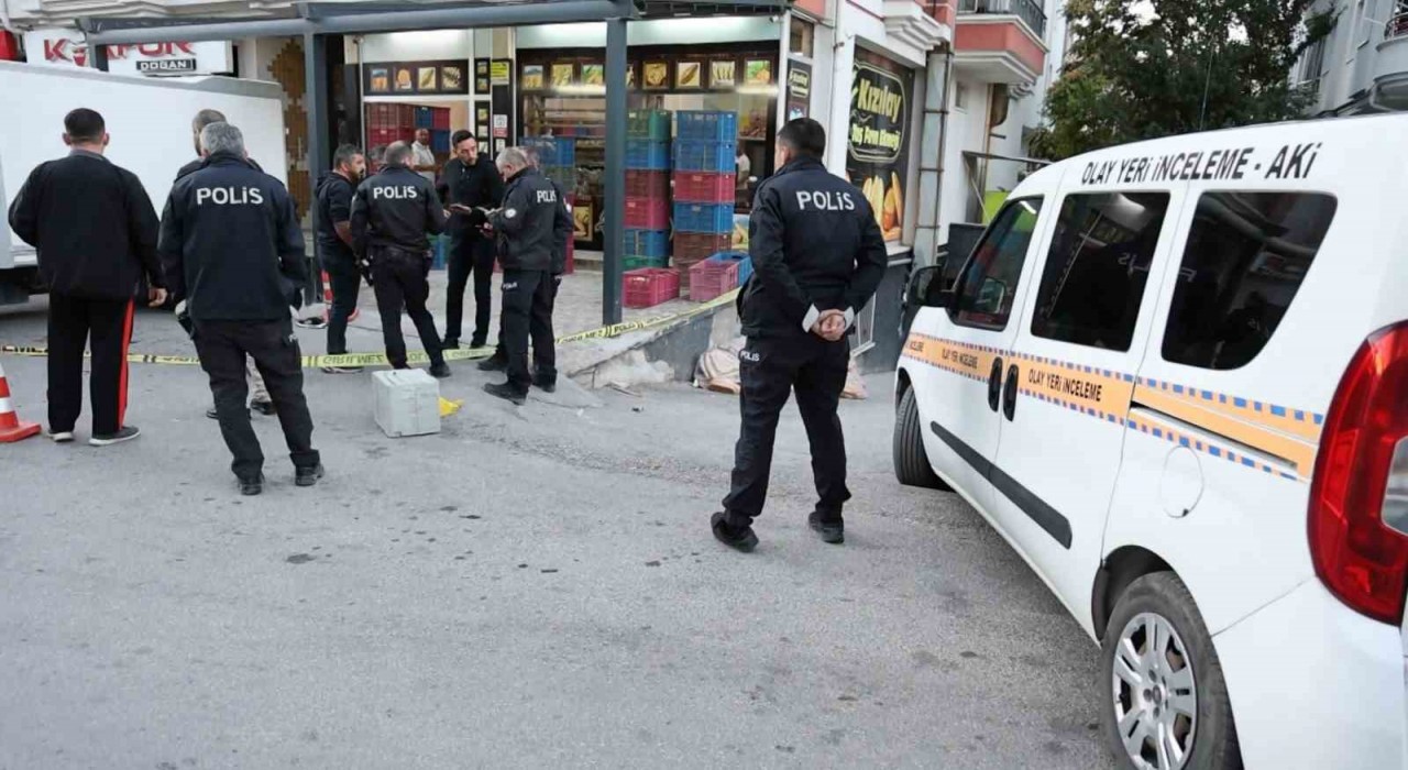 Aksarayda silahlı ekmek kavgası kanlı bitti: 1 yaralı