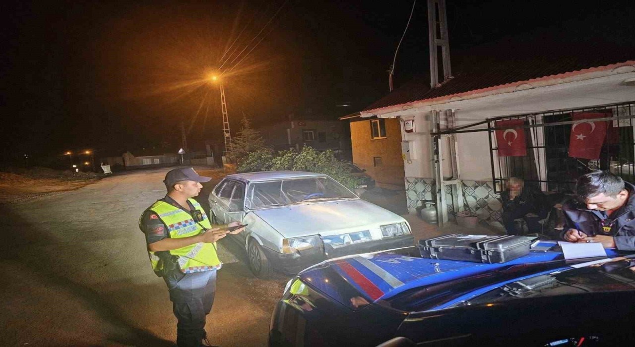 Alkollü sürücü 5 yılda 8 kez yakalandı: 37 bin TL ceza kesildi