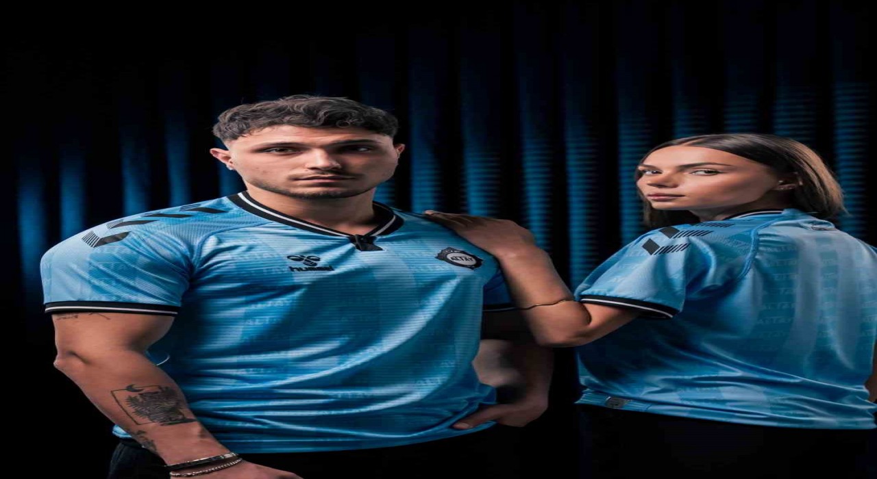 Altay, yeni sezon formalarını tanıttı