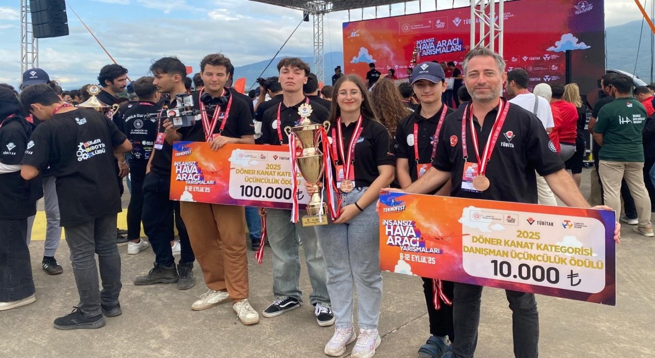 Amasyalı gençler TEKNOFESTte üçüncü oldu