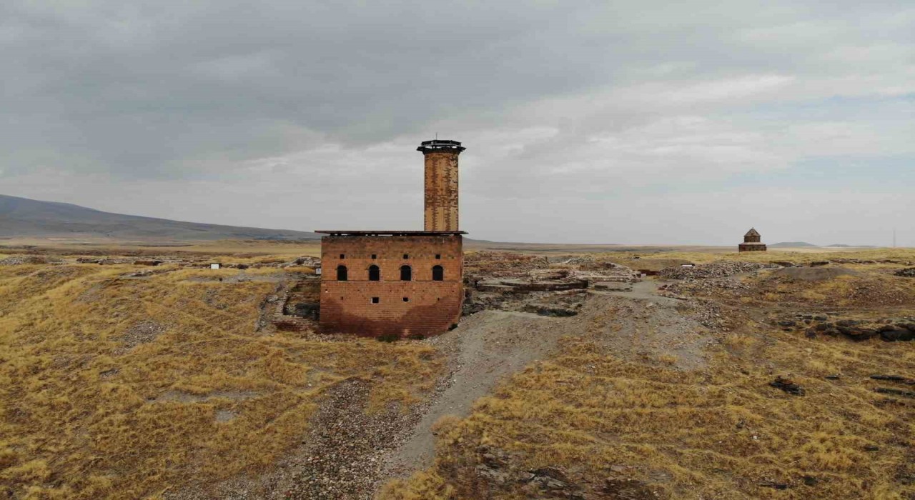 Anadolunun ilk Türk camisi Karsta: Ebul Menuçehr Camii