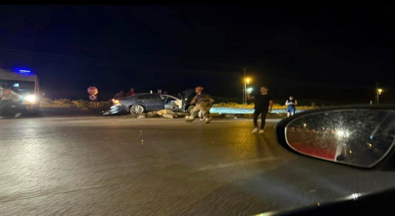 Ankarada 2 otomobil çarpıştı: 5 yaralı