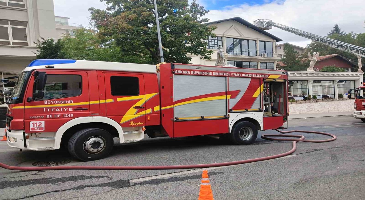 Ankarada restoranda çıkan yangın kontrol altına alındı