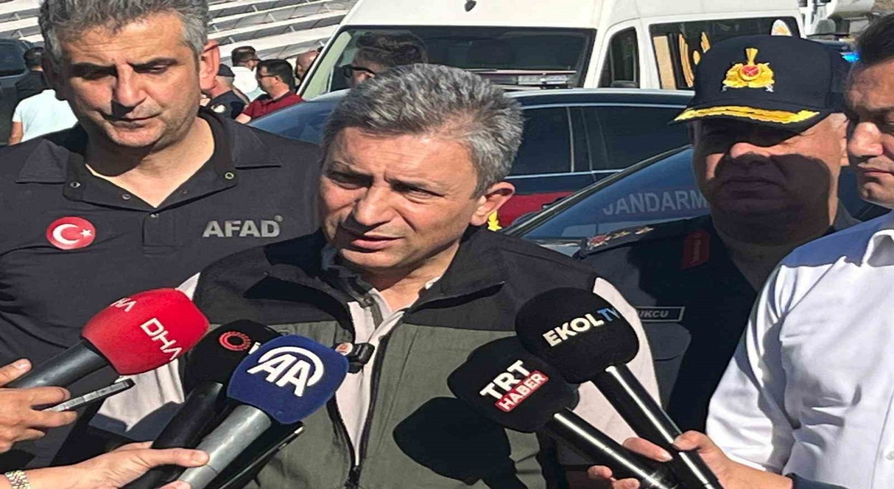 Antalya Valisi Şahin: Yeni bir rüzgar atağı olmazsa birkaç saat içinde iyi haber vereceğim