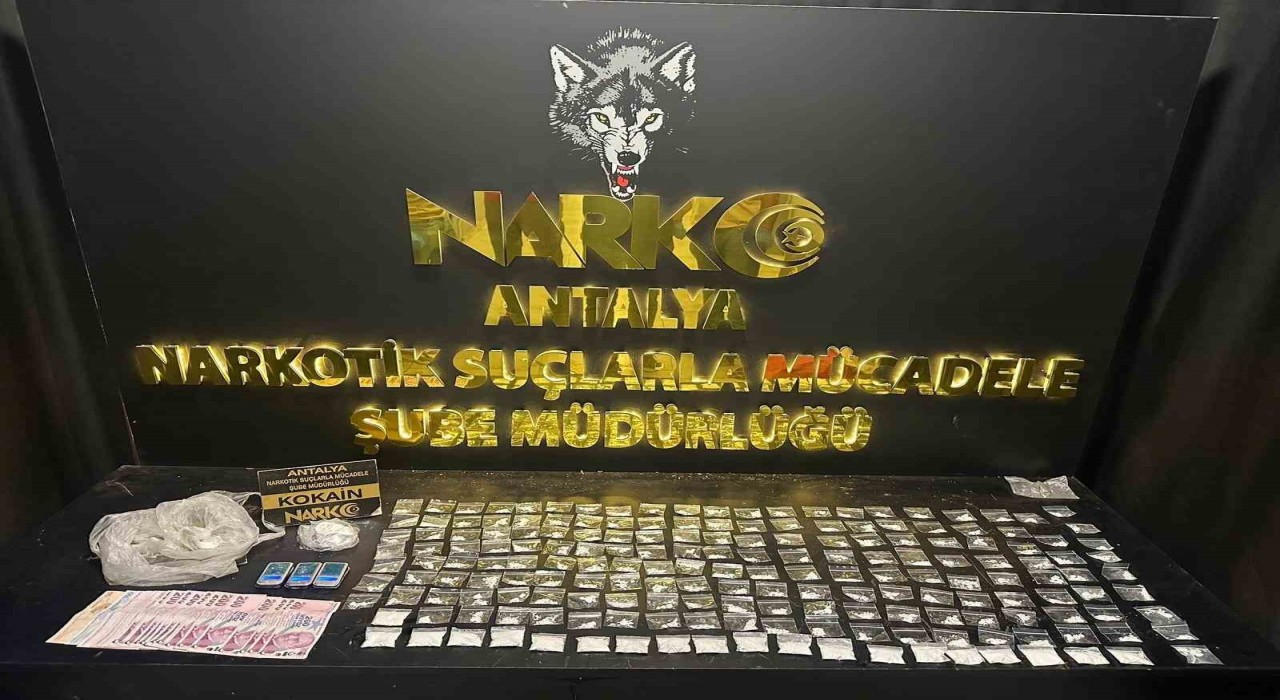 Antalyada uyuşturucu ticareti operasyonlarında 38 şüpheli yakalandı, 23ü tutuklandı