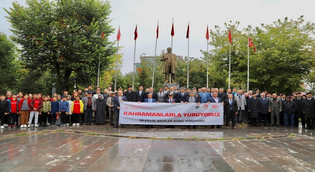 Ardahanda Gaziler Günü kutlandı