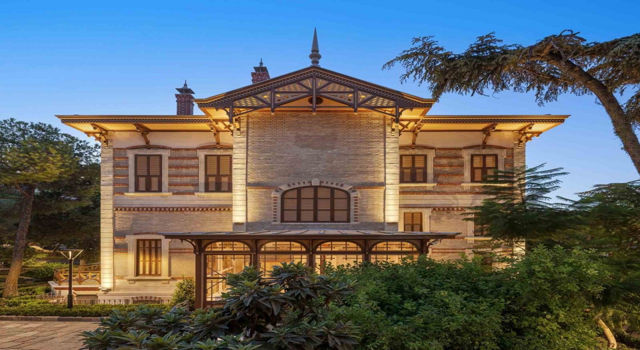 Arkastan İzmire altıncı sanat durağı: Arkas Sanat Göztepe açıldı