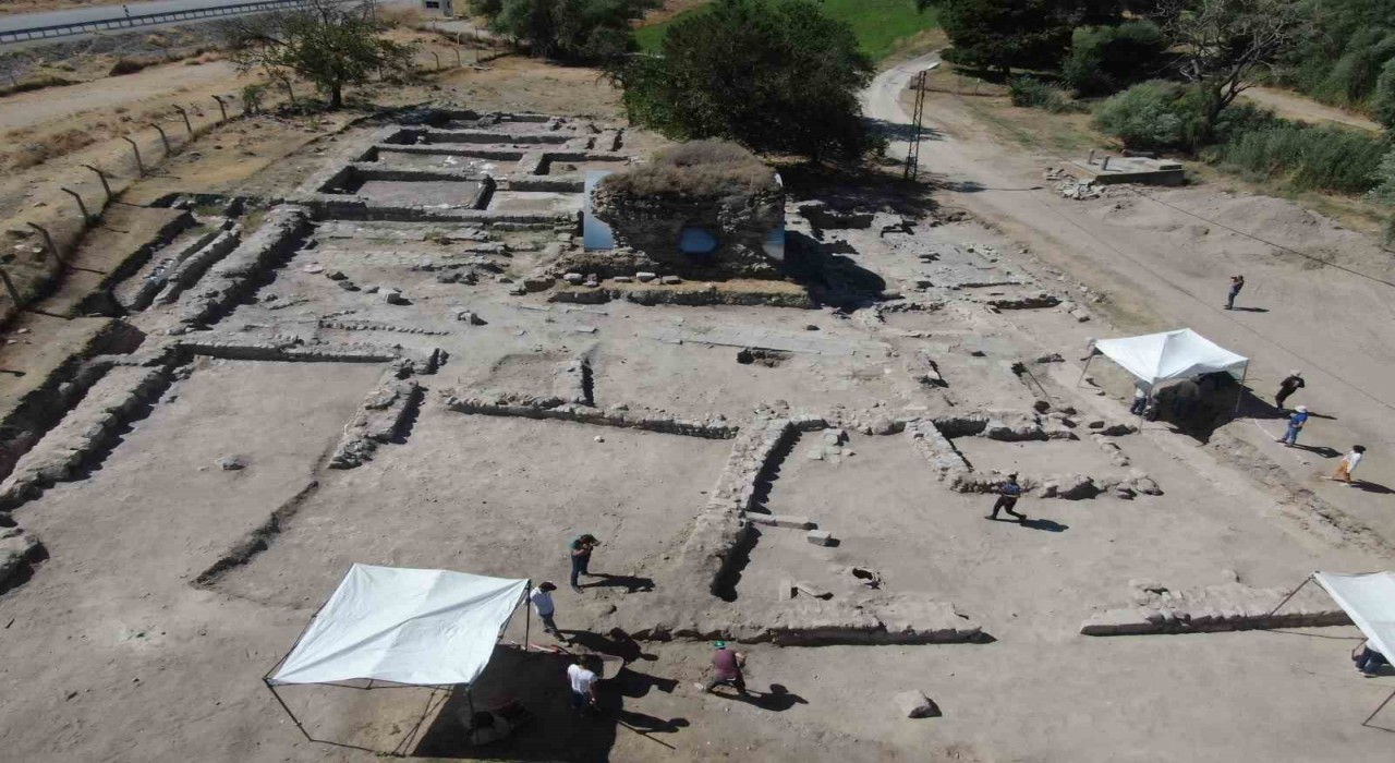 Arkeolojik kazılarla Kayserinin bilinmeyenleri ortaya çıkartılıyor