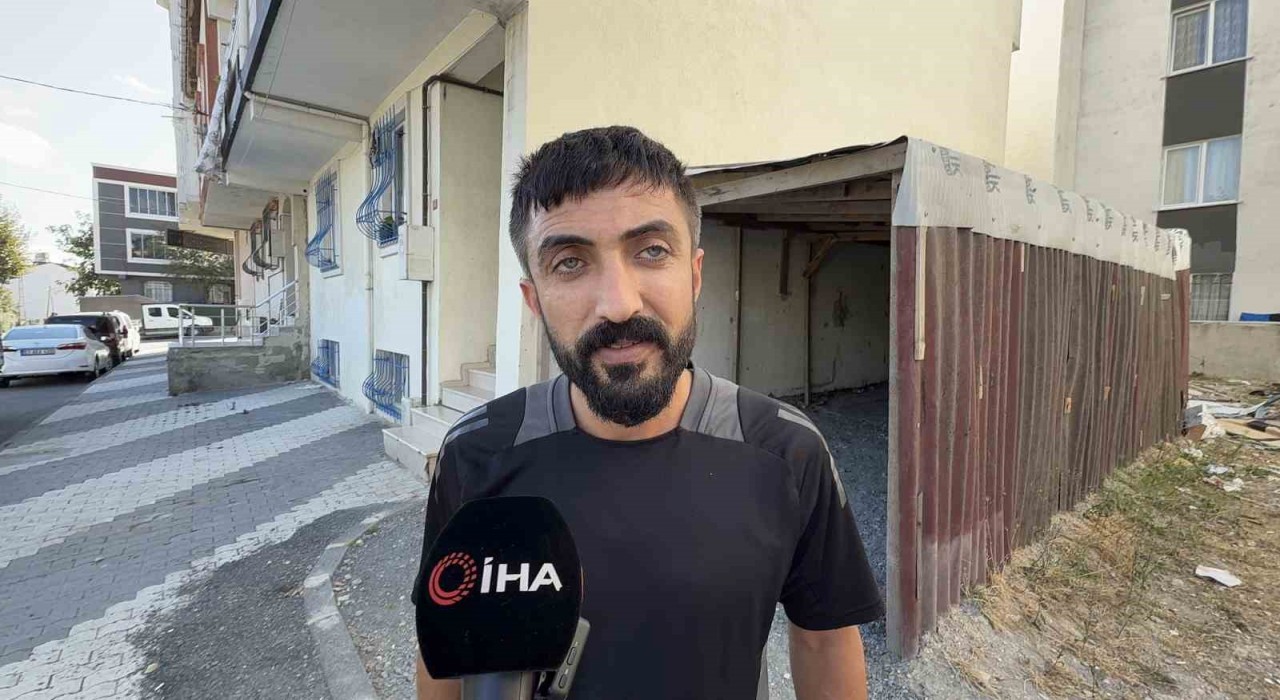 Arnavutköyde hırsız eve demir düzenekle girdi, aile büyük şok yaşadı