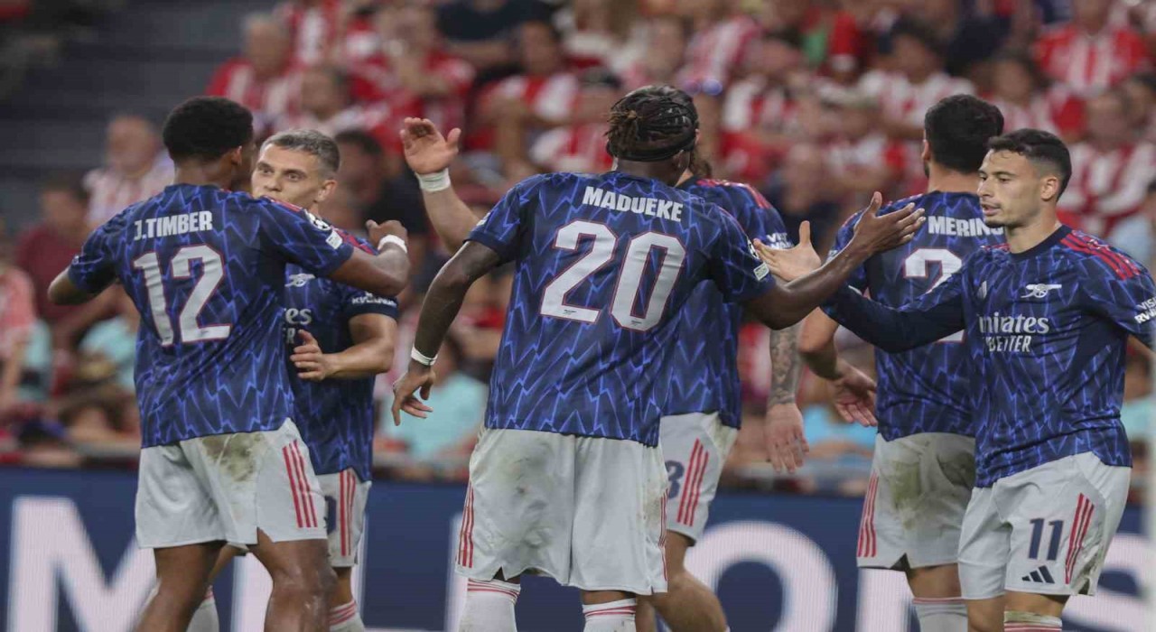 Arsenal ve Union Saint-Gilloise, Devler Ligine galibiyetle başladı