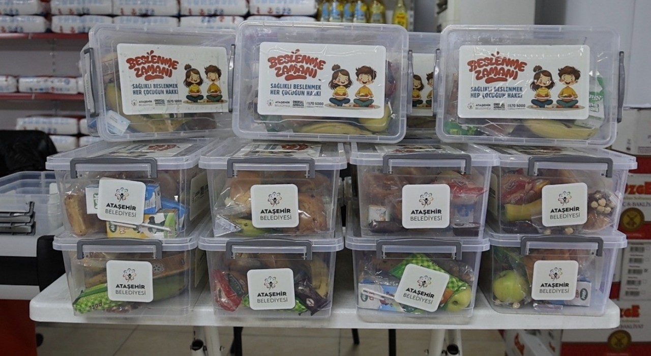 Ataşehir Belediyesinden öğrencilere yeni dönemde de tam destek