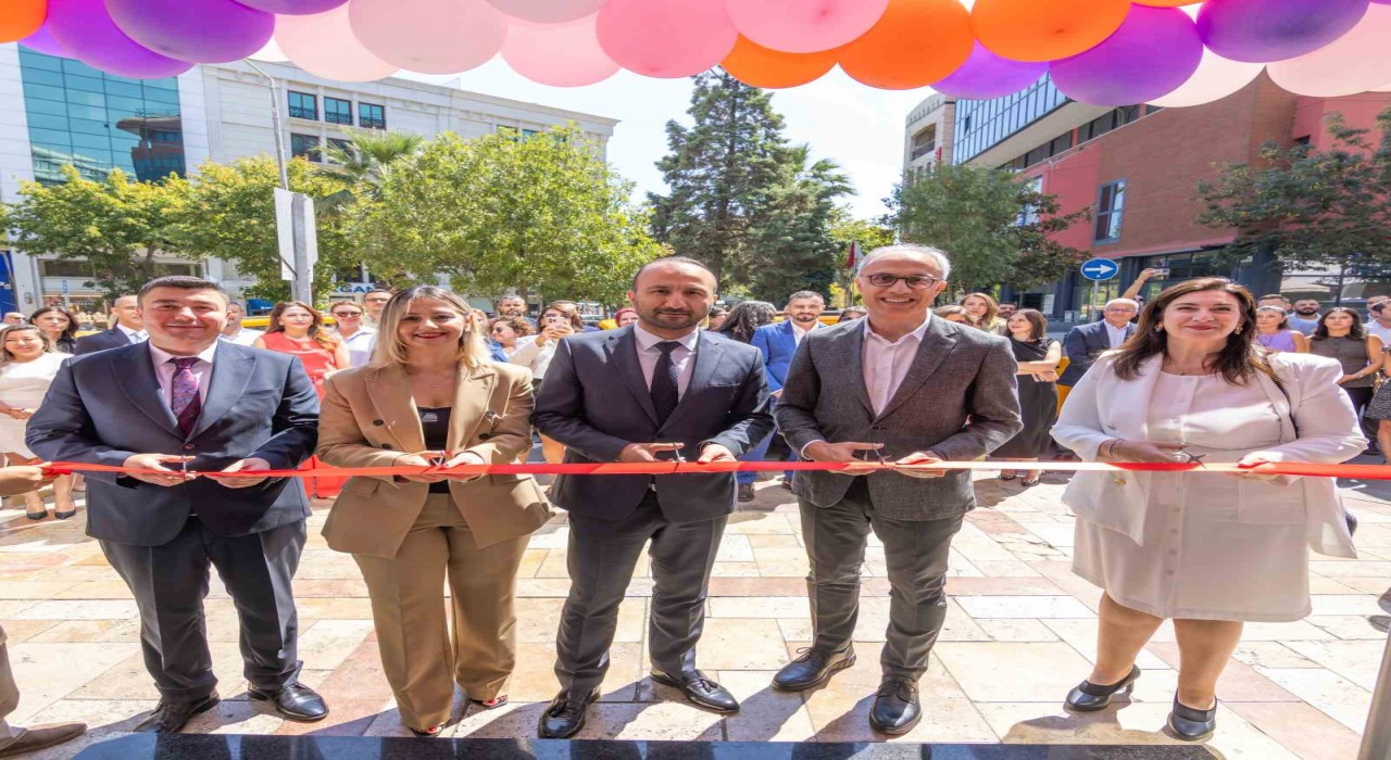 Aydem Perakende ve Gediz Perakende yenilenen şubeleriyle müşteri deneyimini güçlendiriyor