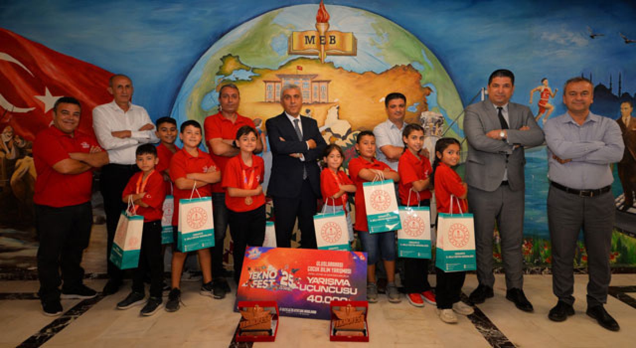 Aydın Albak, Teknofest 2025 Şampiyonlarını Ağırladı