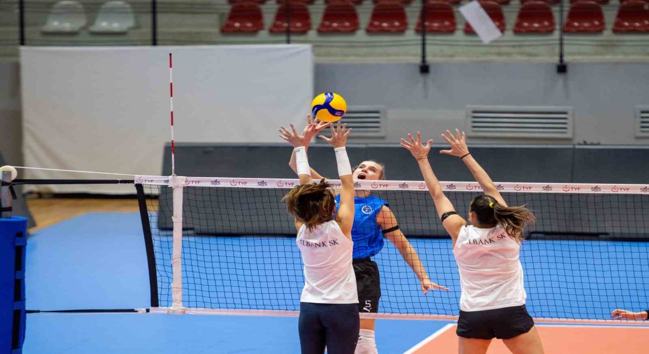 Aydın Büyükşehir Belediyespor, hazırlık maçında İlbankı mağlup etti