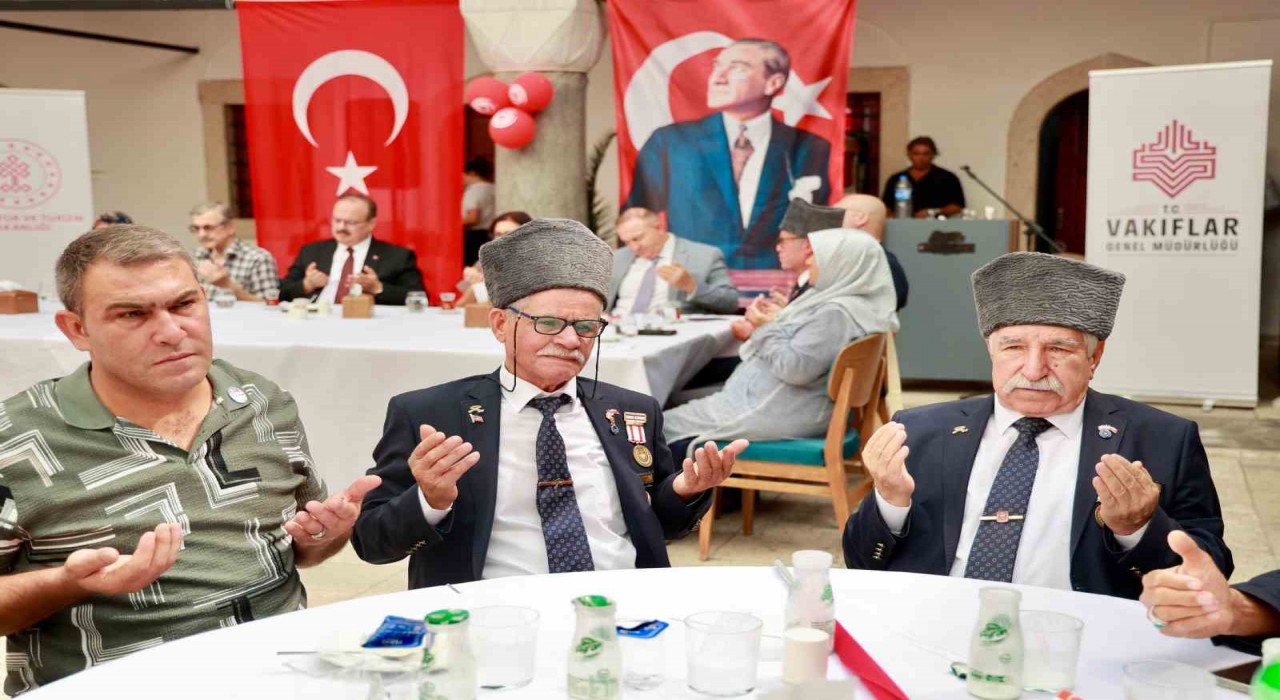 Aydın protokolü gazilerle yemekte buluştu