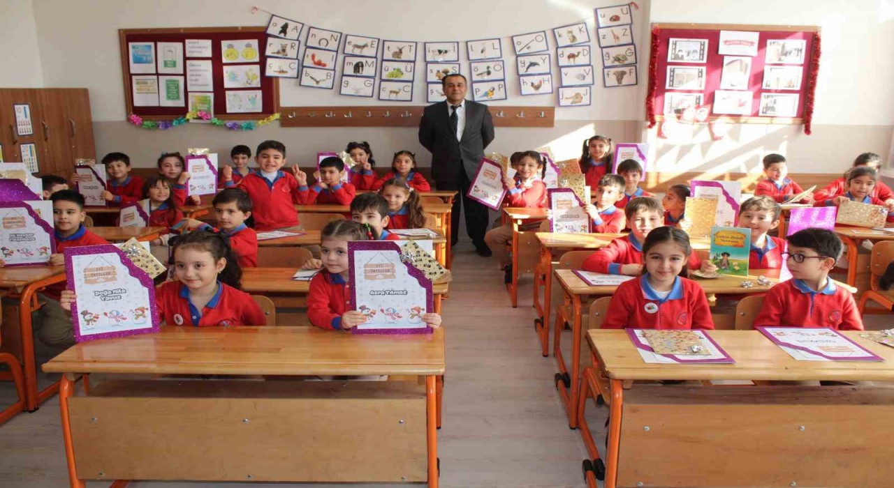 Aydında 188 bin öğrenci ders başı yapacak