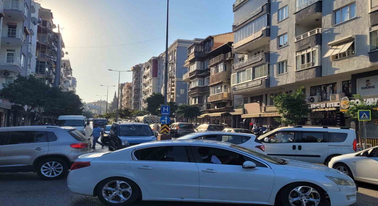 Aydında vatandaşın trafik çilesi
