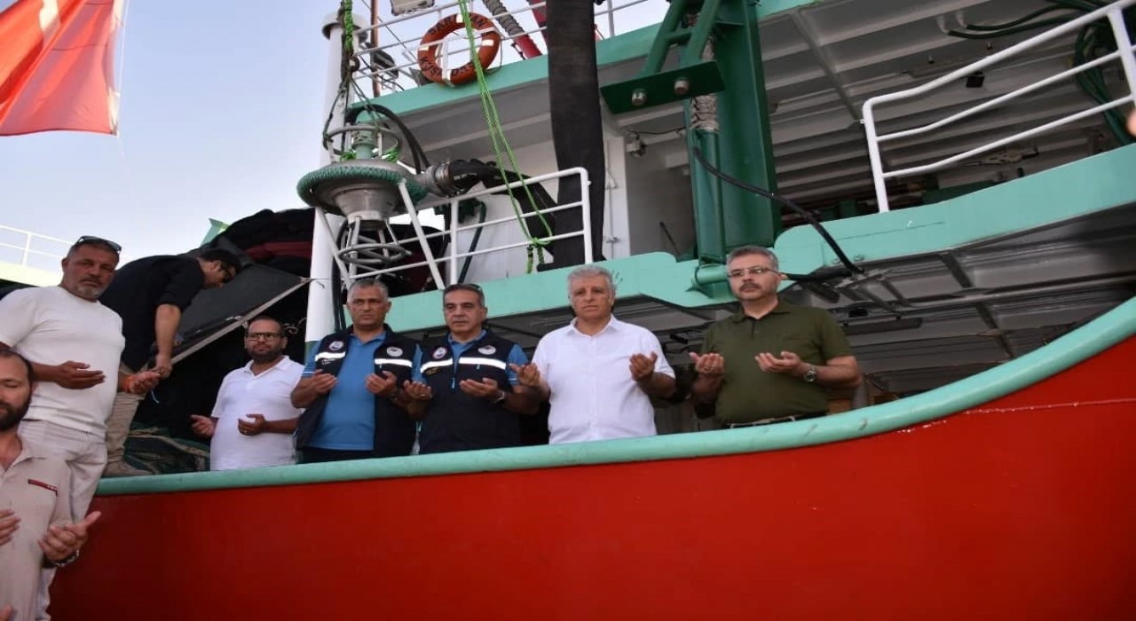 Aydınlı balıkçılar ‘Vira Bismillah diyerek denize açıldı